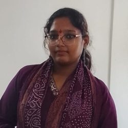 prachi leading legends